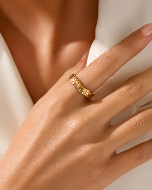 Aura anello aperto in acciaio inox color oro Maison Aurielle